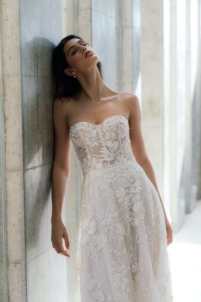 lace a-line wedding dress with strapless neckline