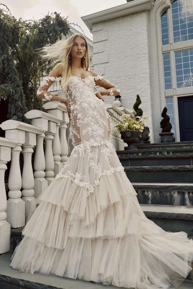 long sleeve mermaid bridal gown
