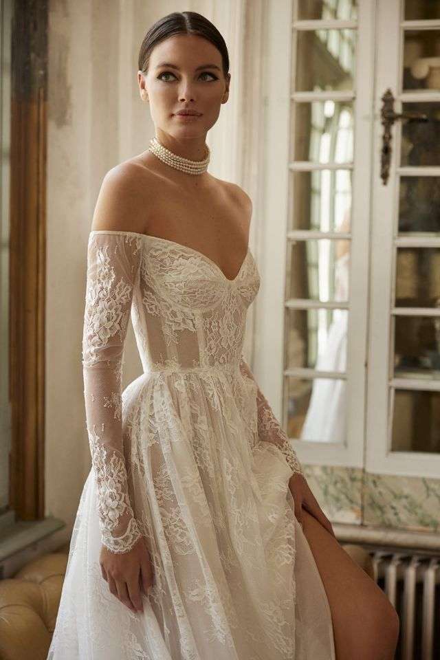 Off the shoulder corset lace wedding dress